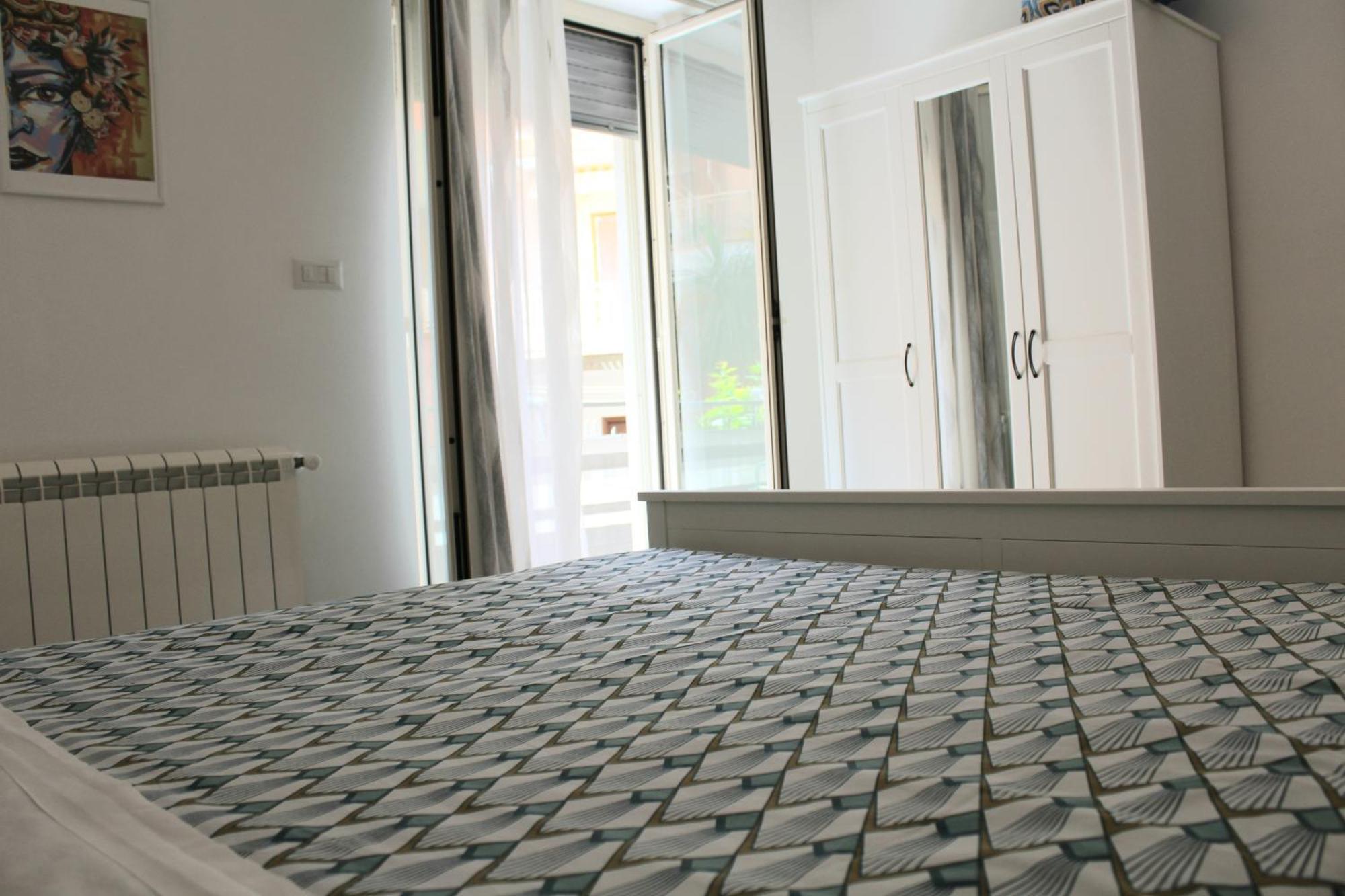 Anto'S Apartment - Giardini Naxos Dış mekan fotoğraf